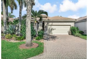 8235 Seahorse Cove Boulevard, Lake Worth, FL 33467 Sold 01/29/26