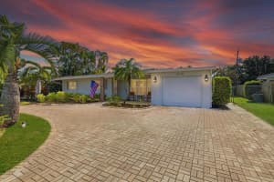 2220 Ne 34th Court, Lighthouse Point, Fl 33064, Pompano Beach