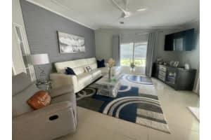 817 Sunglow Street, Boynton Beach, FL 33436 - MLS#R11151247