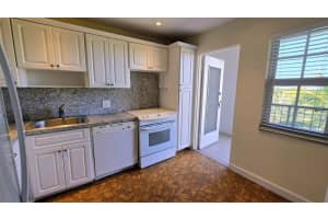 2950 N Palm Aire Drive 604, Pompano Beach, Fl 33069, Pompano Beach