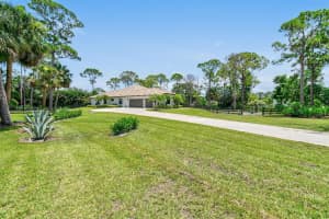 3251 Sw Holly Lane Palm City, FL 34990 - Off Market