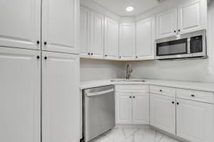 935 Orange Drive, Lake Park, FL 33403 - MLS#R11151377