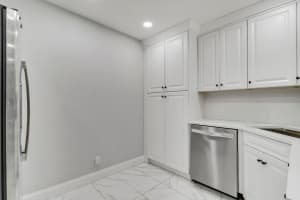 935 Orange Drive, Lake Park, FL 33403 - MLS#R11151377