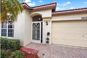 5010 Elpine Way, Riviera Beach, FL 33418 - MLS#R11151386