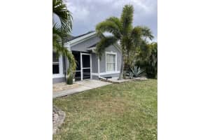 2674 Melaleuca Boulevard, Port Saint Lucie, FL 34952 - MLS#R11151413