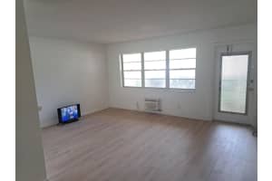 243 Canterbury K, West Palm Beach, Fl 33417 West Palm Beach, FL 33417 - Off Market