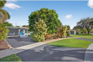 425 10th Street, Pompano Beach, FL 33060 - MLS#R11151478