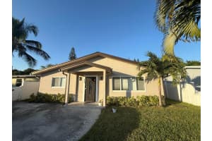 255 Glouchester Street, Boca Raton, FL 33487 - MLS#R11151510
