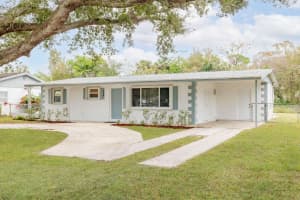 206 37th Street, Fort Pierce, FL 34947 - MLS#R11151511