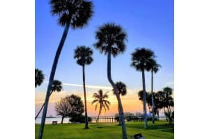 11450 Indian River Drive, Sebastian, FL 32958 - MLS#R11151517