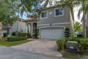 1004 Center Stone Lane, Riviera Beach, FL 33404 - MLS#R11151554
