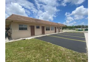 5200 Nw 18th Place Nw, Lauderhill, Fl 33313, Lauderhill