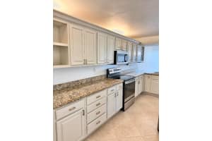 13 Royal Palm Way 302, Boca Raton, FL 33432, Boca Raton, FL 33432 Sold 01/20/26