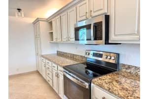 13 Royal Palm Way 302, Boca Raton, FL 33432, Boca Raton, FL 33432 Sold 01/20/26