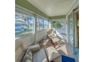 2004 Lake Osborne Drive, Lake Worth Beach, FL 33461 - MLS#R11151618