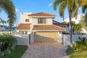 483 Pelican Way, Delray Beach, FL 33483 - MLS#R11151628