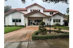 16400 82nd Court, Miami Lakes, FL 33016 - MLS#R11151643