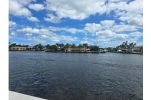 646 Snug Harbor Drive, Boynton Beach, FL 33435 - MLS#R11151689