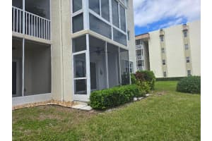 646 Snug Harbor Drive, Boynton Beach, FL 33435 - MLS#R11151689