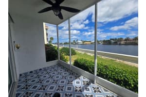 646 Snug Harbor Drive, Boynton Beach, FL 33435 - MLS#R11151689