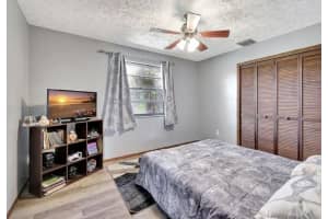 2807 27th Street, Fort Pierce, FL 34981 - MLS#R11151704