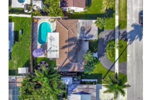 908 16th Street, Deerfield Beach, FL 33441 - MLS#R11151746