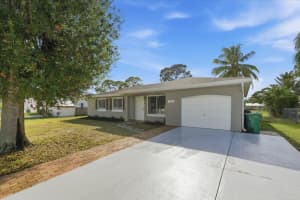 1969 Redwing Cir Circle, Port Saint Lucie, FL 34952 - MLS#R11151751