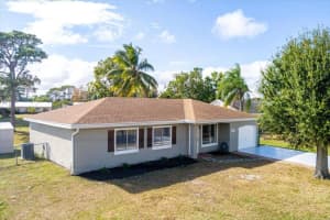1969 Redwing Cir Circle, Port Saint Lucie, FL 34952 - MLS#R11151751