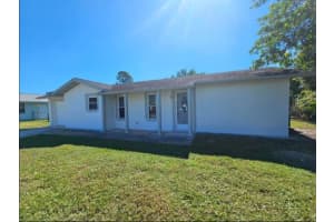 592 Banks Ter Terrace, Port Saint Lucie, FL 34953 - MLS#R11151773