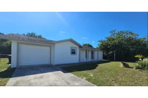 592 Banks Ter Terrace, Port Saint Lucie, FL 34953 - MLS#R11151773