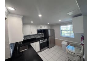 300 26th Avenue, Boynton Beach, FL 33435 - MLS#R11151953