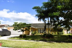 120 Sunflower Circle, Royal Palm Beach, FL 33411 - MLS#R11151975