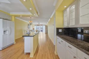 2014 Federal Highway, Boynton Beach, FL 33435 - MLS#R11152016