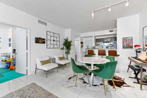 550 Okeechobee Boulevard, West Palm Beach, FL 33401 - MLS#R11152027