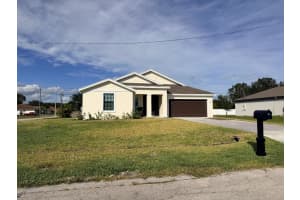 499 Dailey Avenue, Port Saint Lucie, FL 34953 - MLS#R11152074