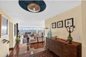 1900 Consulate Place, West Palm Beach, FL 33401 - MLS#R11152104