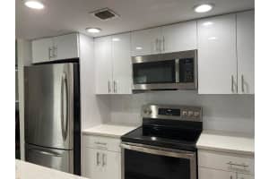 1829 Fairview Villas Drive, Palm Springs, FL 33406 - MLS#R11152108