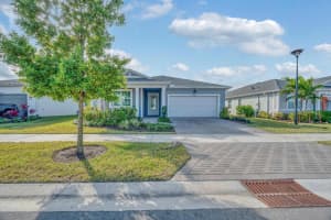 10142 Orana Drive, Port Saint Lucie, FL 34987 - MLS#R11152110