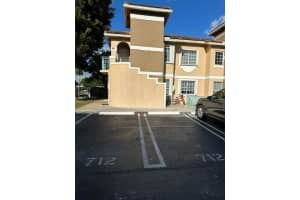 6425 Sw 130th Place 712, Miami, Fl 33183, Miami