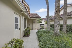 2900 Eagle Ln, West Palm Beach, FL 33409, Sold 02/27/26