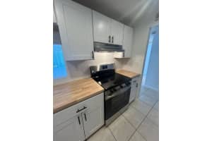 2000 Congress Avenue, West Palm Beach, FL 33401 Sold 01/30/26