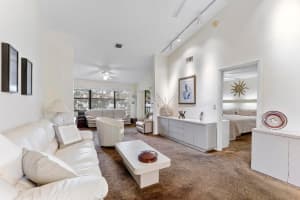 4900 Lucerne Lakes Boulevard W 206, Lake Worth, Fl 33467, Lake Worth