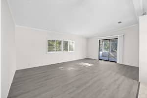 8221 Cinnamon Lane, Port Saint Lucie, FL 34952 - MLS#R11152237