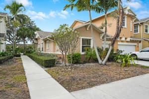 881 Marina Del Ray Lane, West Palm Beach, FL 33401 Sold 02/01/26