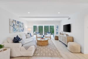 315 Venetian Drive, Delray Beach, FL 33483 - MLS#R11152311