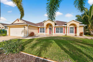 837 Hamberland Avenue, Port Saint Lucie, FL 34953 Sold 04/22/26