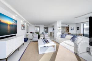 529 Flagler Drive, West Palm Beach, FL 33401 - MLS#R11152493