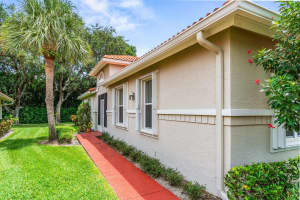 9796 Summerbrook Terrace, Boynton Beach, FL 33437 - MLS#R11152535