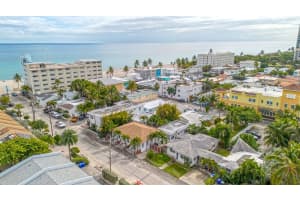 334 Oregon Street, Hollywood, FL 33019 - MLS#R11152559