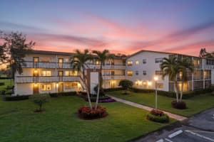 581 Mansfield N, Boca Raton, FL 33434, Boca Raton, FL 33434 - MLS#R11152579